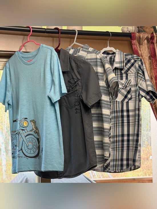 Cherokee Other - Bundle Boys Tops Size Medium, 10/12